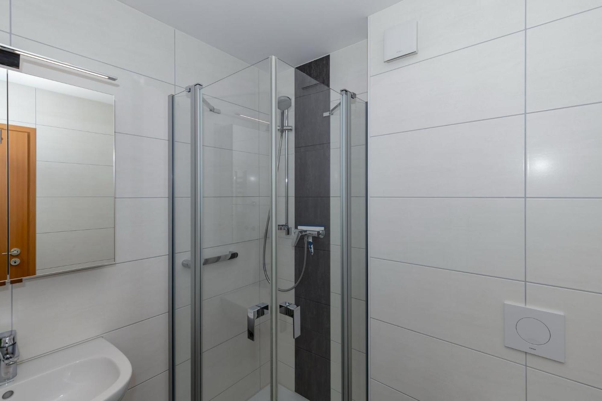 Апартаменты Korb-Butze 8110 Yachthafenresidenz Кюлунгсборн Экстерьер фото